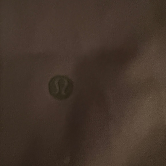 Lululemon on the fly jogger dark olive sz 8 hardly worn EUC $118 - Picture 5 of 8